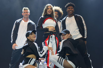 Hailee Steinfeld Poster 3310313