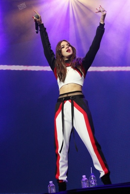 Hailee Steinfeld Poster 3310317