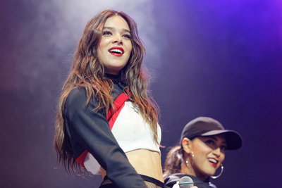 Hailee Steinfeld Poster 3310322
