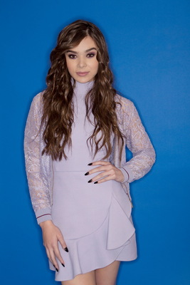Hailee Steinfeld Poster 3660849