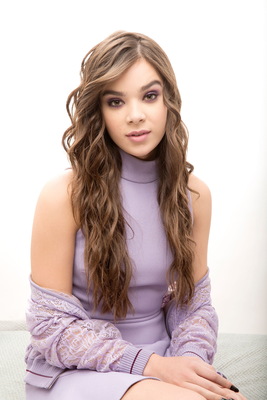 Hailee Steinfeld Poster 3660866