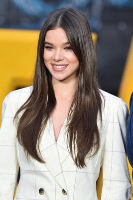 Hailee Steinfeld Poster 3729513