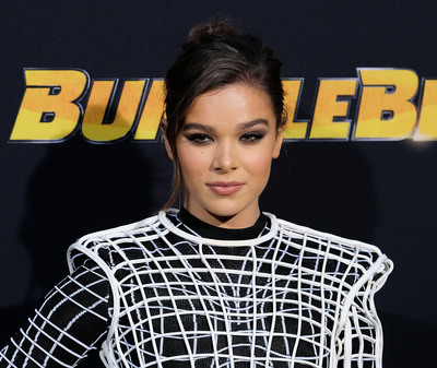 Hailee Steinfeld Poster 3729523