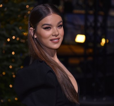 Hailee Steinfeld Poster 3729600