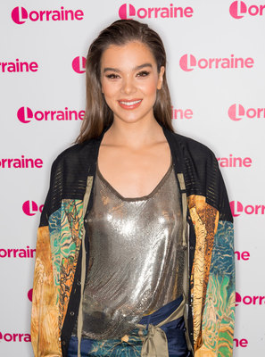 Hailee Steinfeld Poster 3729823