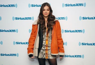 Hailee Steinfeld Poster 3729894