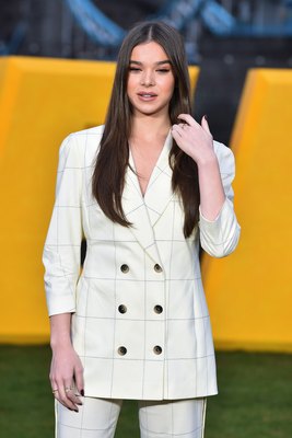 Hailee Steinfeld Poster 3729944