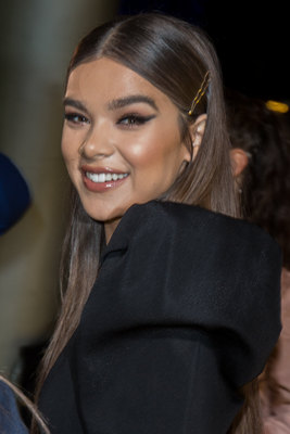 Hailee Steinfeld Poster 3730084