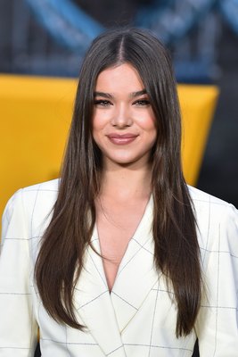Hailee Steinfeld Poster 3730209