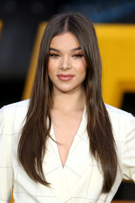Hailee Steinfeld Poster 3730245