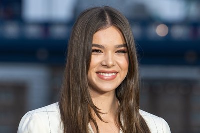 Hailee Steinfeld Poster 3730324