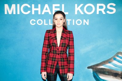 Hailee Steinfeld Poster 3763650