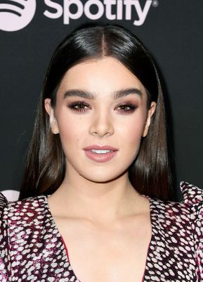 Hailee Steinfeld Poster 3785989