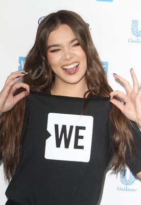 Hailee Steinfeld Poster 3833048