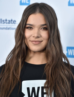 Hailee Steinfeld Poster 3833070