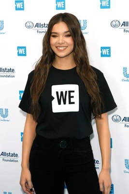 Hailee Steinfeld Poster 3833095