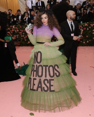 Hailee Steinfeld Poster 3850190
