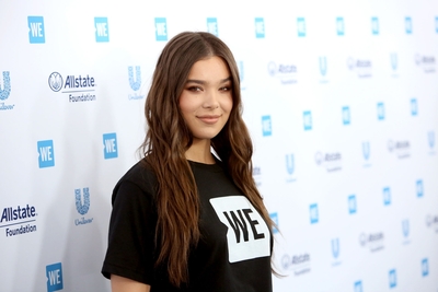 Hailee Steinfeld Poster 3850199