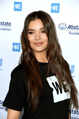 Hailee Steinfeld Poster 3850206
