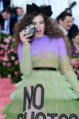 Hailee Steinfeld Poster 3850209