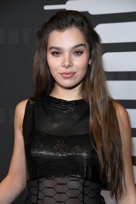 Hailee Steinfeld Poster 3887976