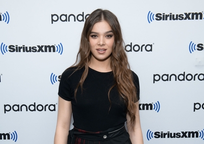 Hailee Steinfeld Poster 3911143