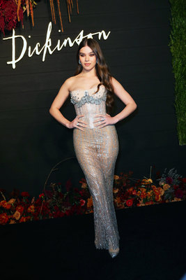 Hailee Steinfeld Poster 3911150