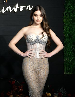 Hailee Steinfeld Poster 3911254