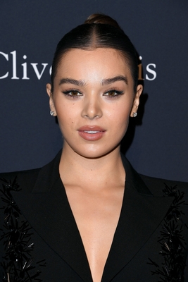 Hailee Steinfeld Poster 3934581