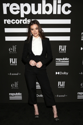 Hailee Steinfeld Poster 3934618