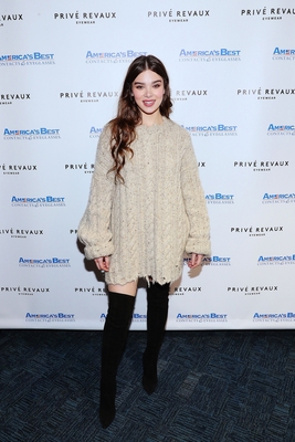 Hailee Steinfeld Poster 3934645