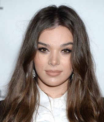 Hailee Steinfeld Poster 3934655