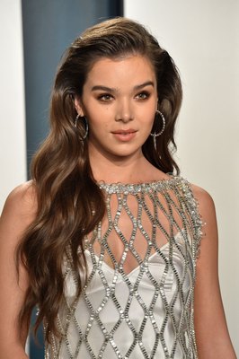 Hailee Steinfeld Poster 3934667