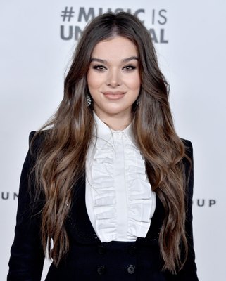 Hailee Steinfeld Poster 3934724