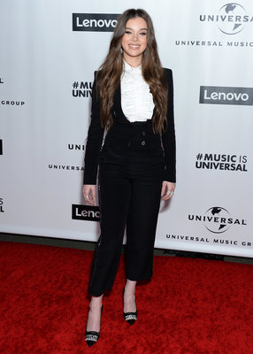 Hailee Steinfeld Poster 3934726