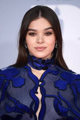 Hailee Steinfeld Poster 3950879