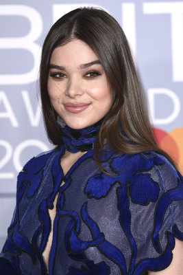 Hailee Steinfeld Poster 3950880
