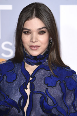 Hailee Steinfeld Poster 3950904