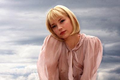 Haley Bennett Poster 2300851