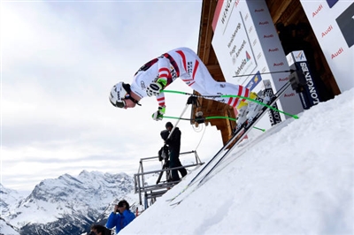 Hannes Reichelt Poster 3645345