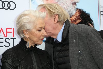 Helen   Mirren Poster 2837044