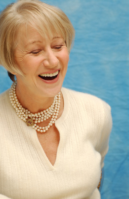 Helen Mirren Poster 2389624