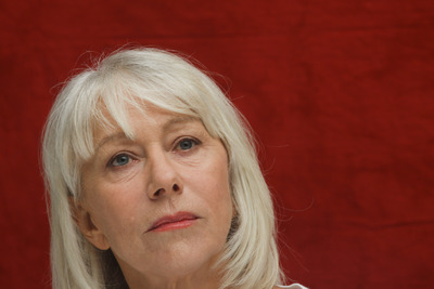 Helen Mirren Poster 2440942