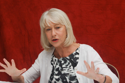 Helen Mirren Poster 2440953