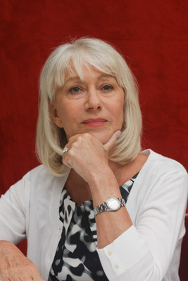 Helen Mirren Poster 2440958