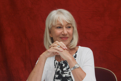 Helen Mirren Poster 2440968