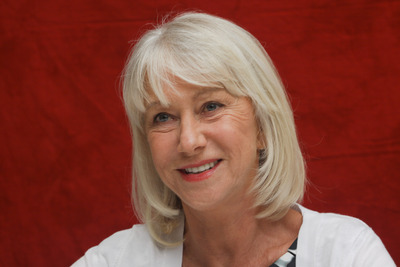 Helen Mirren Poster 2440976
