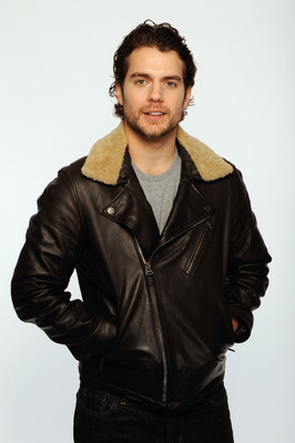 Henry Cavill Poster 2210098