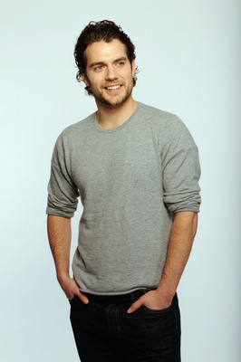 Henry Cavill Poster 2210107