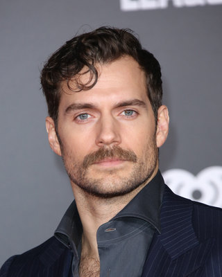 Henry Cavill Poster 2836330